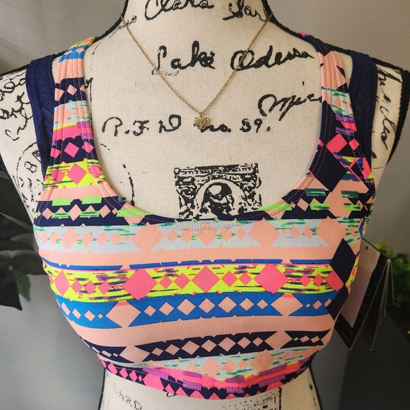 Sports Bra - Picture 2 of 6